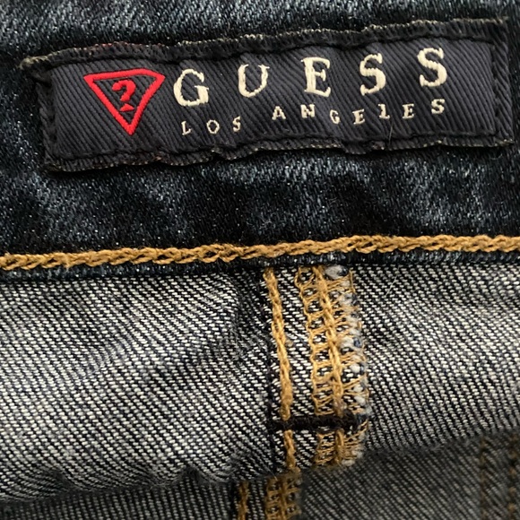Guess Jeans Size 27 - Picture 4 of 4